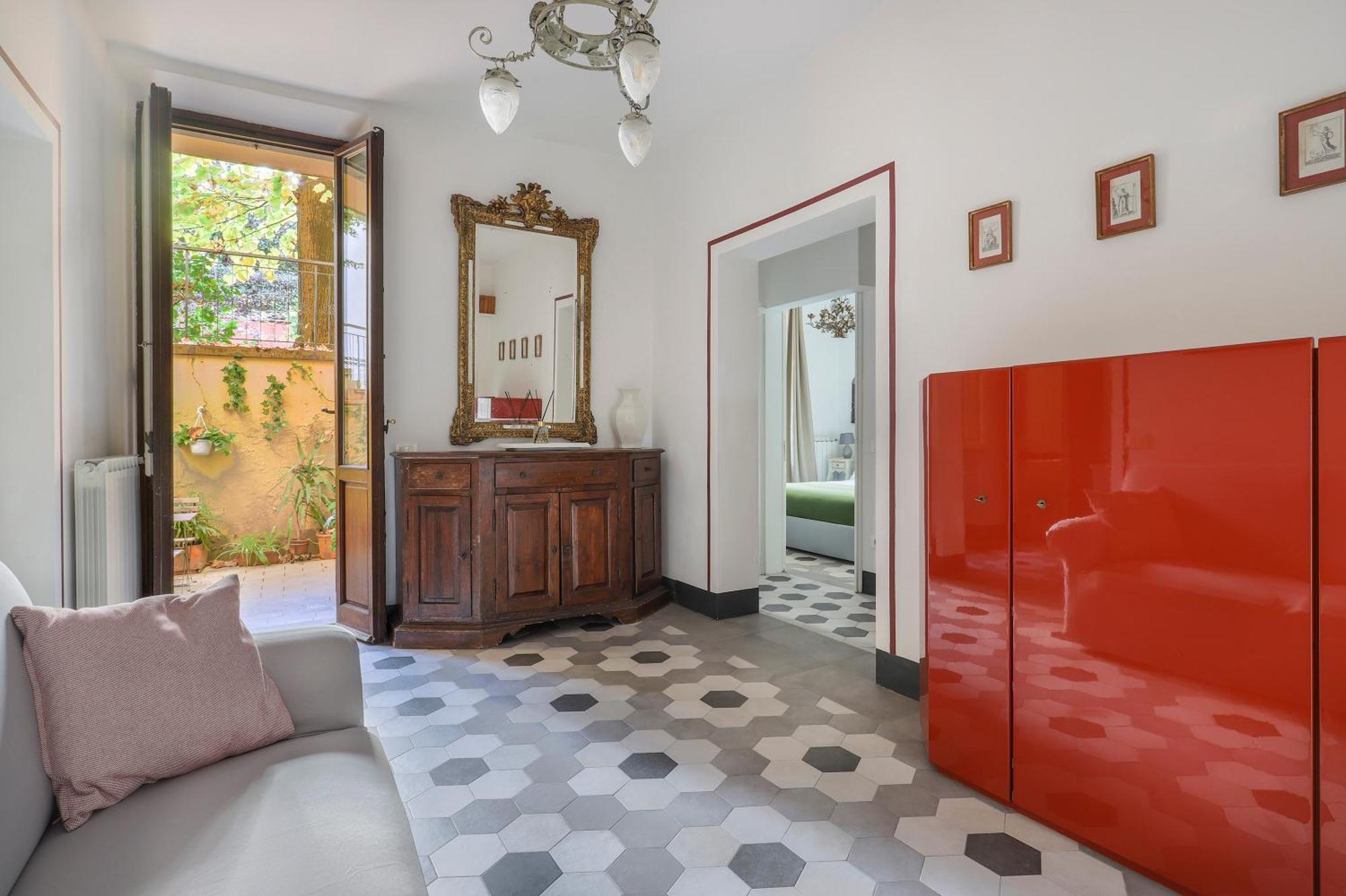 One-Bedroom Apartment With Patio フィレンツェ エクステリア 写真