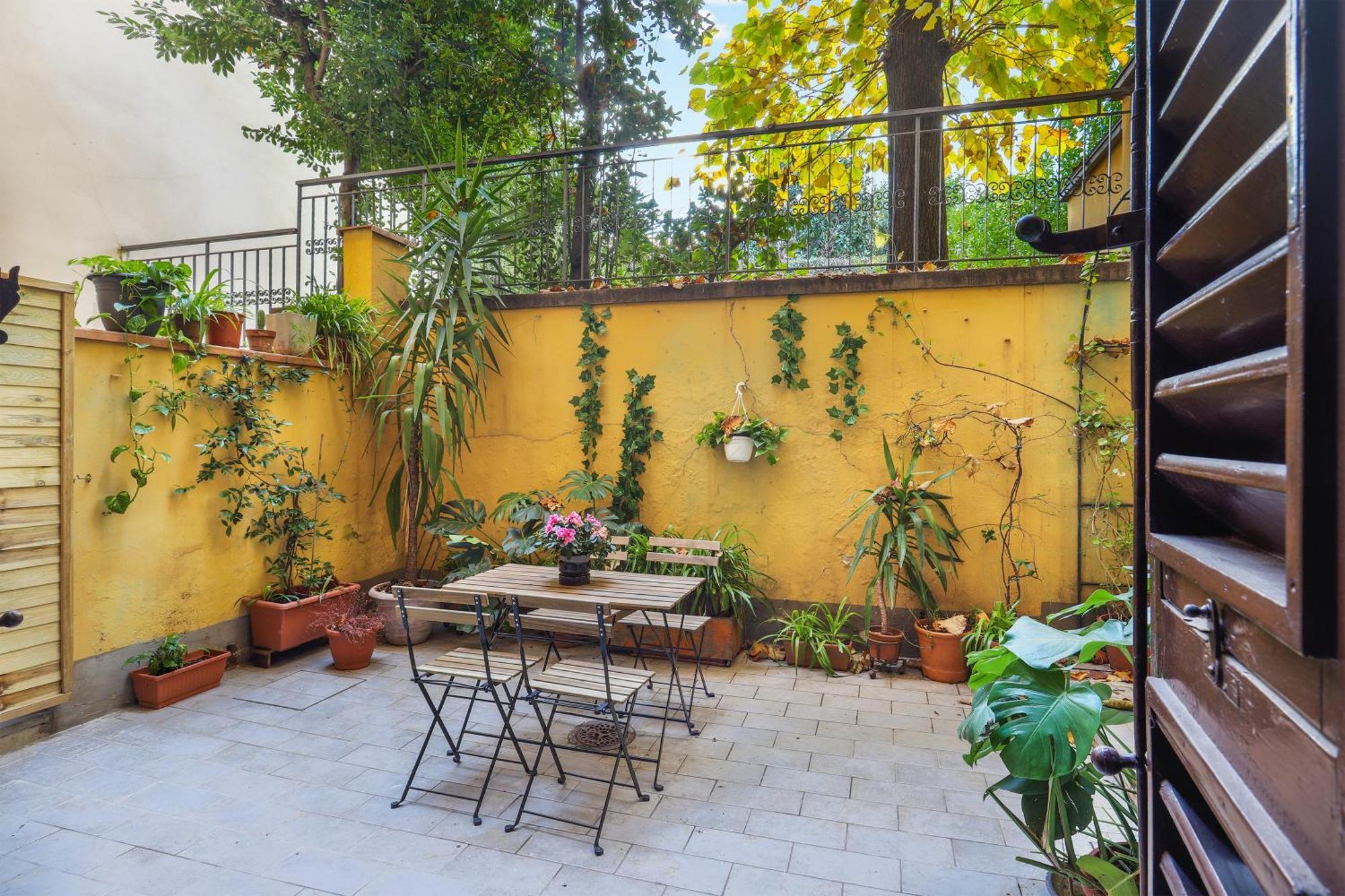 One-Bedroom Apartment With Patio フィレンツェ エクステリア 写真